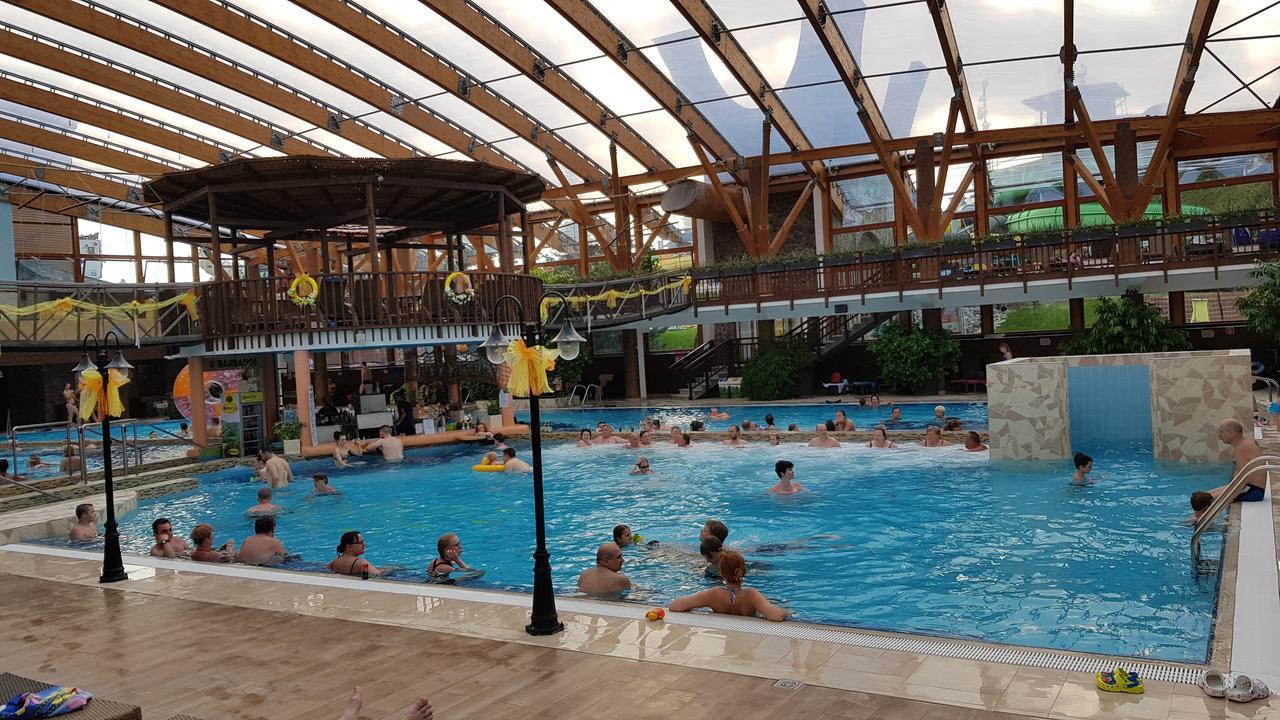 Chata U Vinara Milana, Tatralandia Liptovský Mikuláš Εξωτερικό φωτογραφία